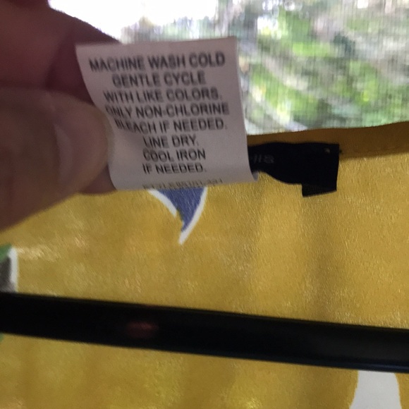 Jennie & Marlis Autumn Tie Blouse yellow with blue flowers size Large - Picture 12 of 14